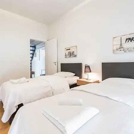 Ferienwohnung Traveler'S Dream 4 Brdm Renovated Penthouse Athen Exterior foto